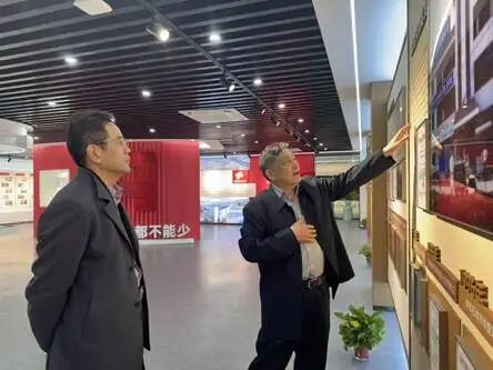 中國石材協會秘書長孫衛星、宣傳總監陶璐璐到上海、浙江嘉興、江蘇宜興等地的石材產業園和相關企業進行走訪調研。